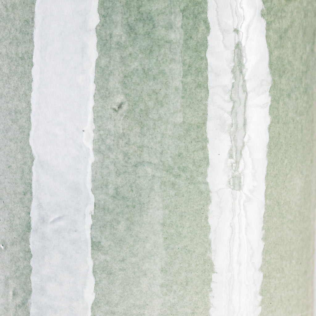 Kai Hanging Pot Mint Close up