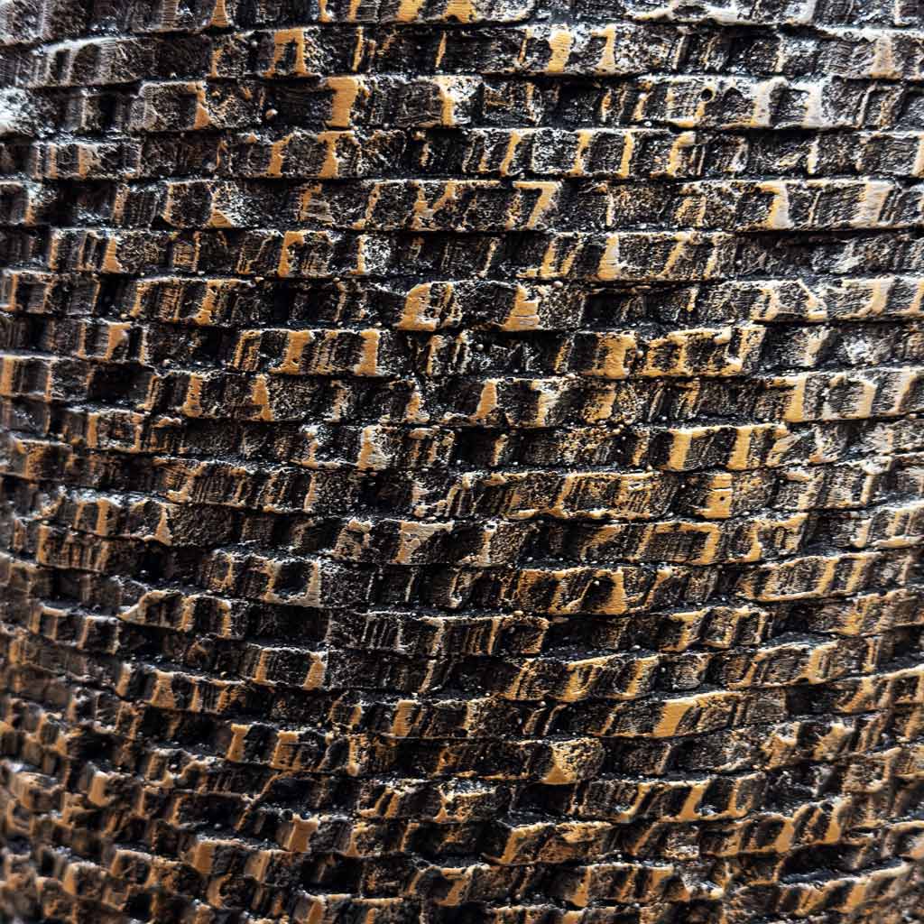 Luxe Lite Layer Partner Planter Bronze Close Up