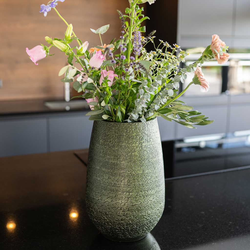 Noor Plant Vase - Velvet Green