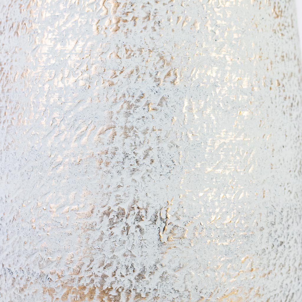 Noor Vase Metallic Grey Close Up