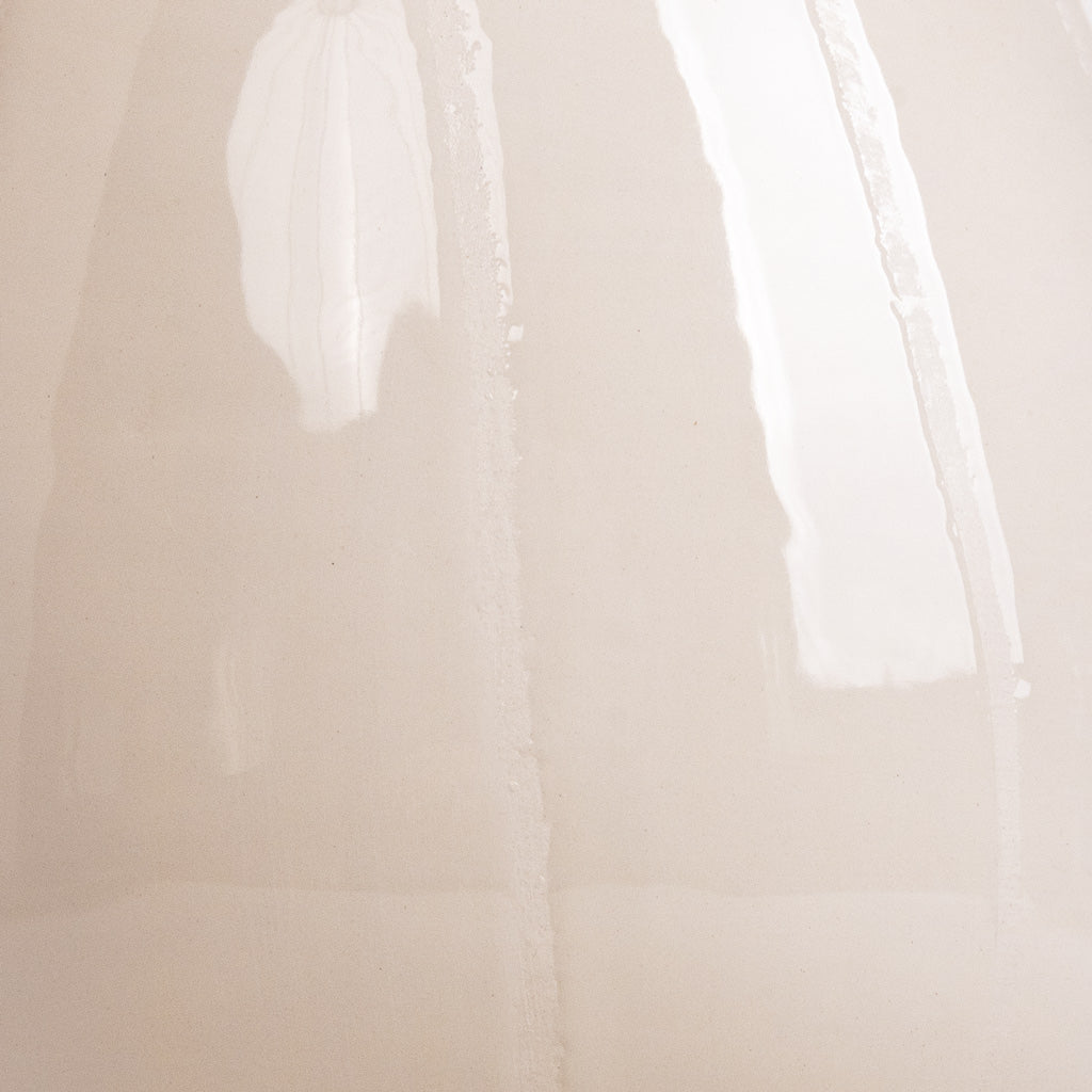 Nova Plant Pot - Cream Surface Detail