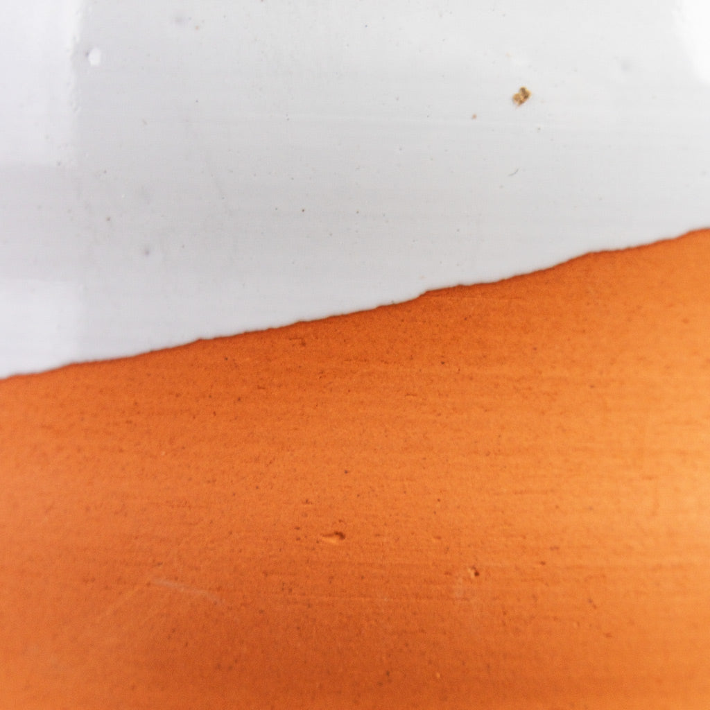 Odin Pot White Terracotta Close Up