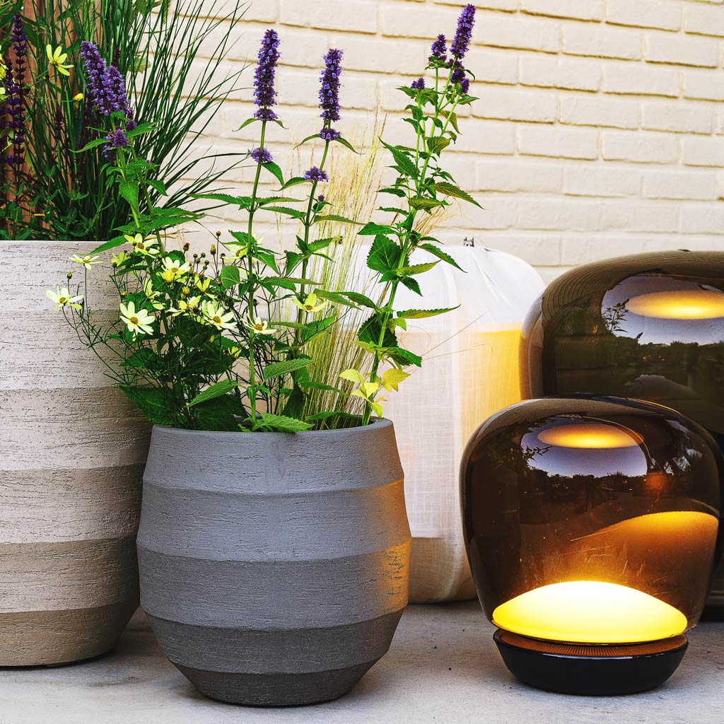 Luca Lifestyle - Bordo Balloon planter - Clay