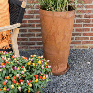 Claire Artstone Tall Planter - Oak & Patio Peppers On Driveway