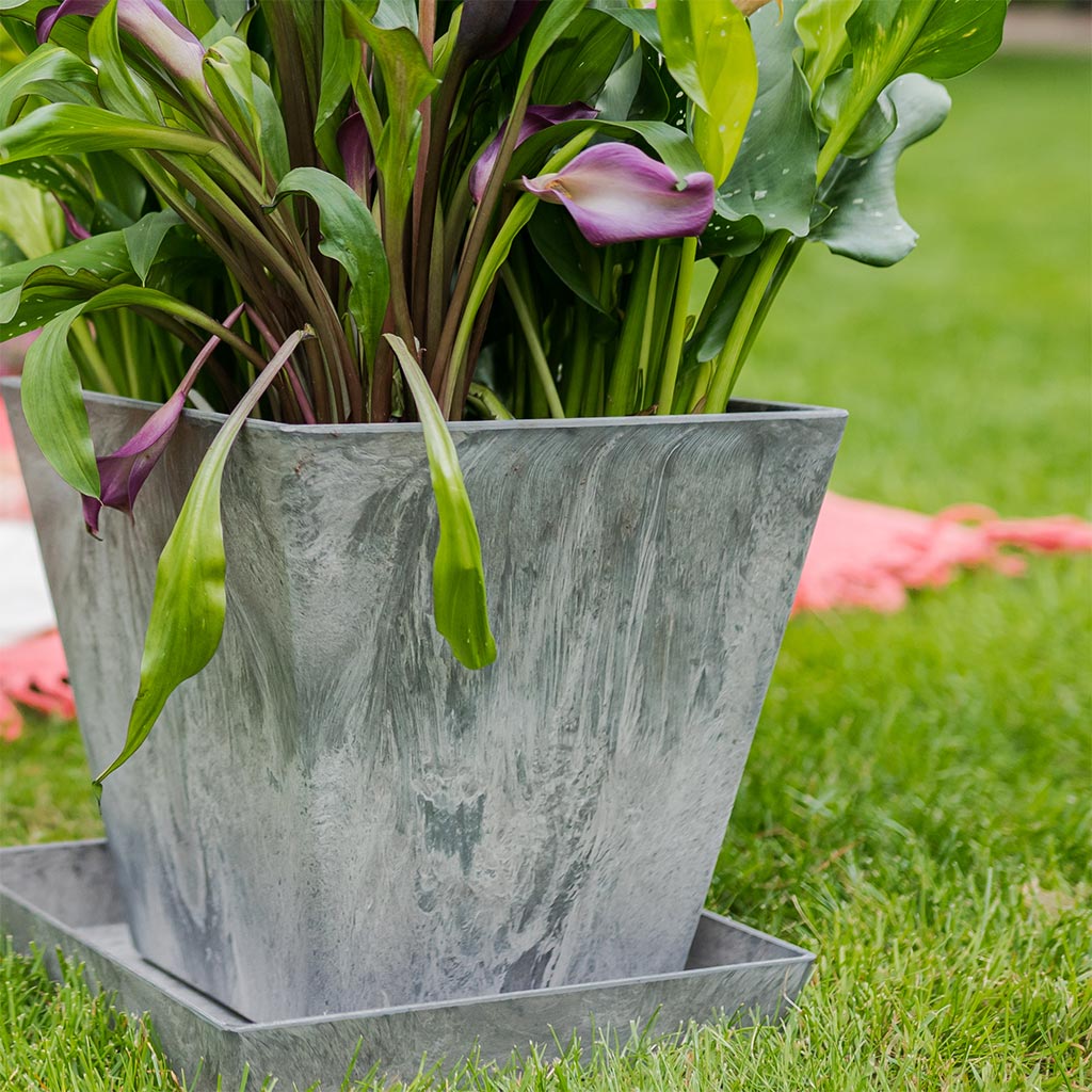 Ella Artstone Plant Pot - Grey On Grass