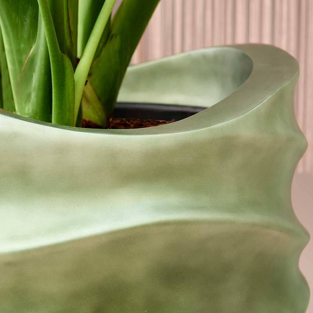 Gradient Lee Partner Planter Matt Forest Green