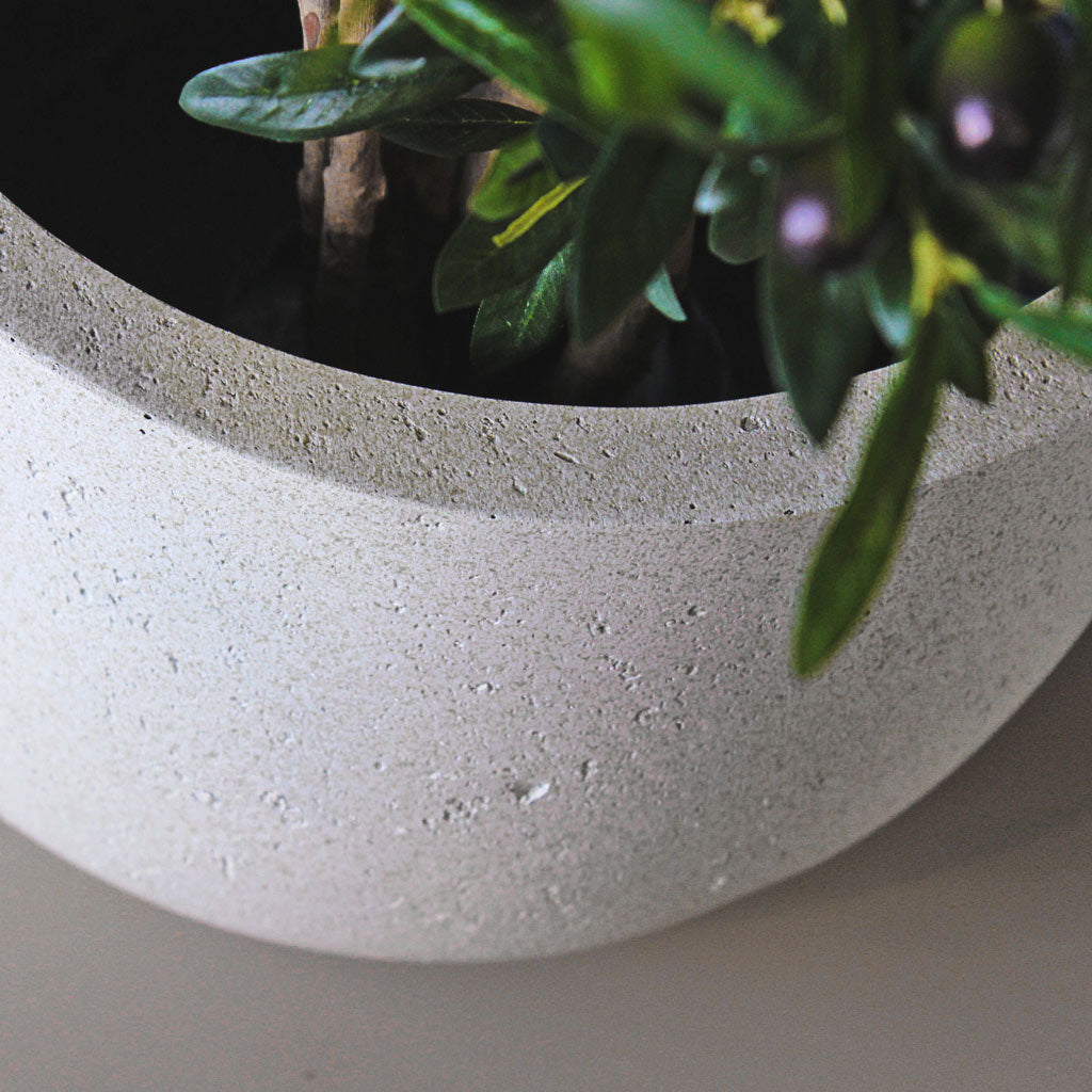 Grigio New Egg Pot Planter - Antique White Concrete Rim