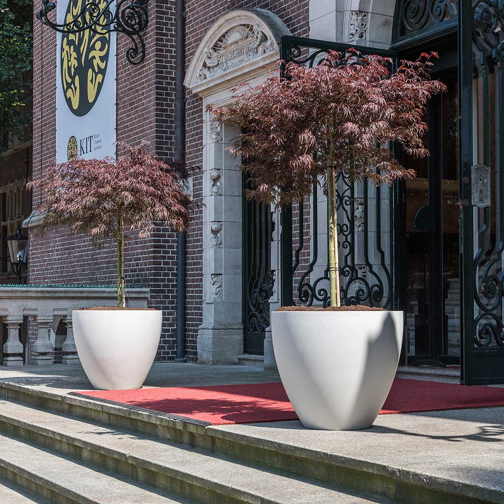 modern plant pots uk Jesslyn Refined Planter - Natural White - Quality Planters | Hortology