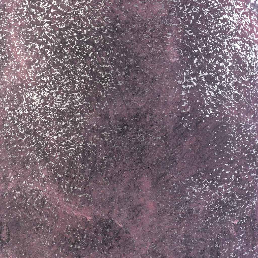 Jules Pot Shiny Purple Close Up 