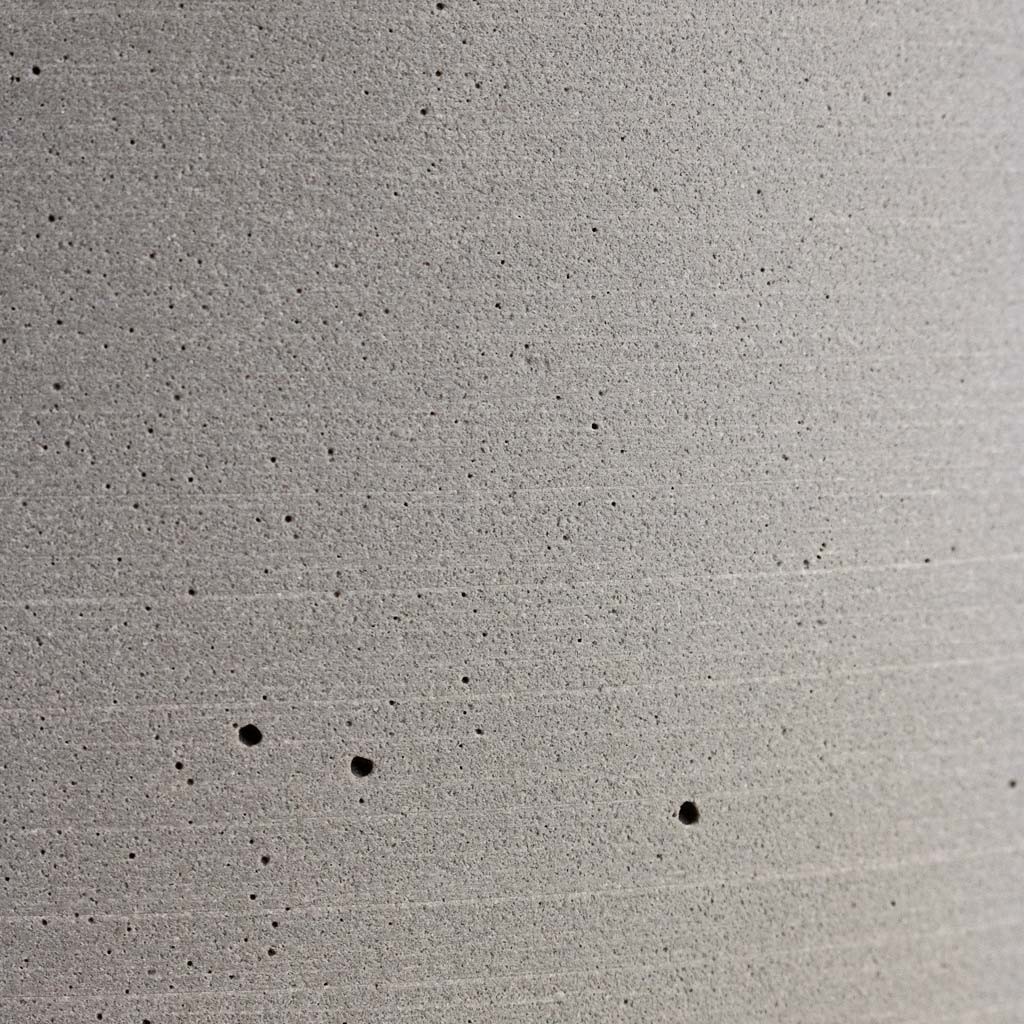 Max Refined Planter Clouded Grey Close Up