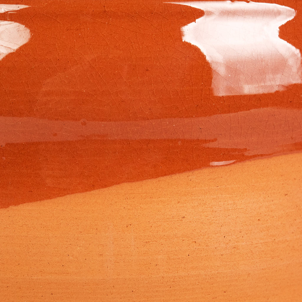 Odin Pot Red Terracotta Close Up 