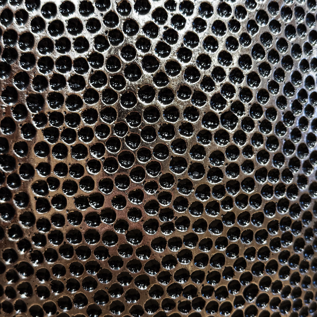 Opus Hit Darcy Planter Silver Close Up