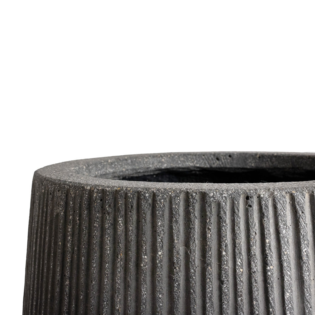Patt High Plant Vase - Ridged Dark Grey - Lip