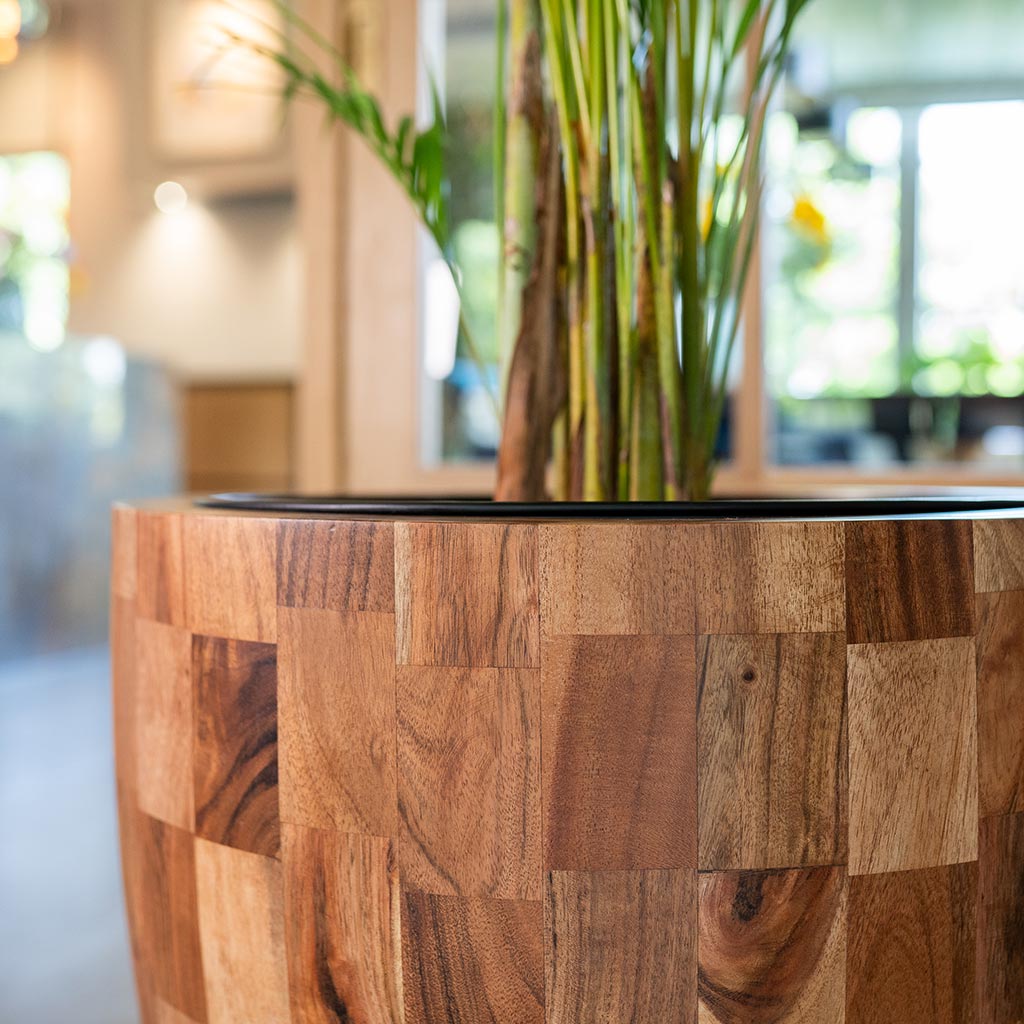 Quinn Planter - Natural & Metal Liner