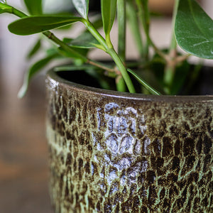 Sanna Plant Pot - Moss Green - Close Up Of Rim