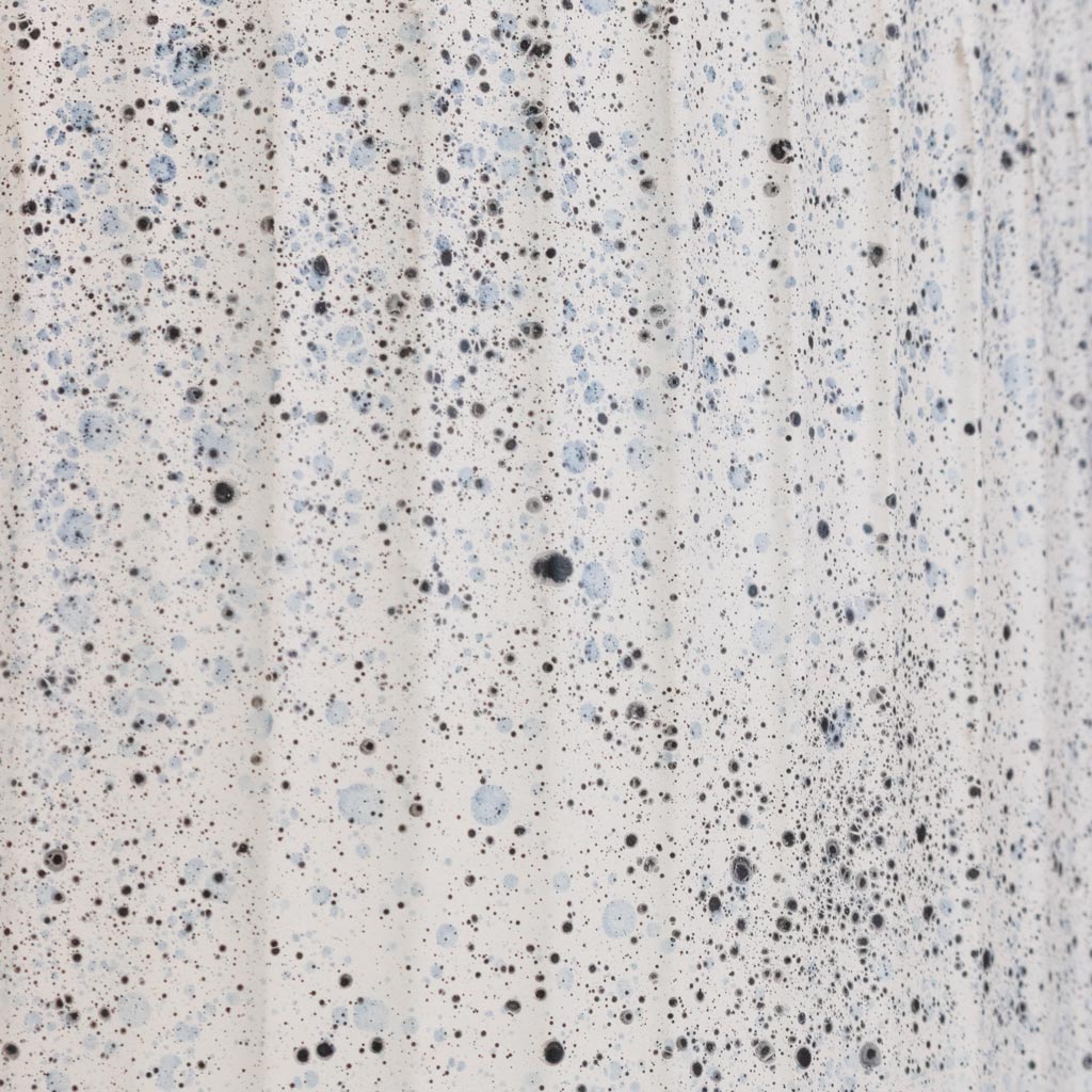 Solento Plant Pot - White Speckle Surface Colour