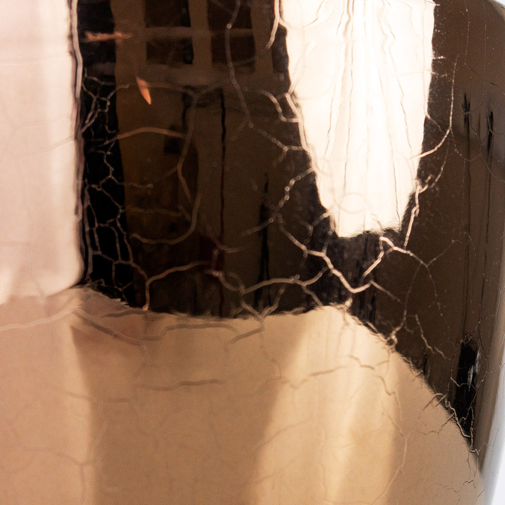 Sven Pot Gold Close up