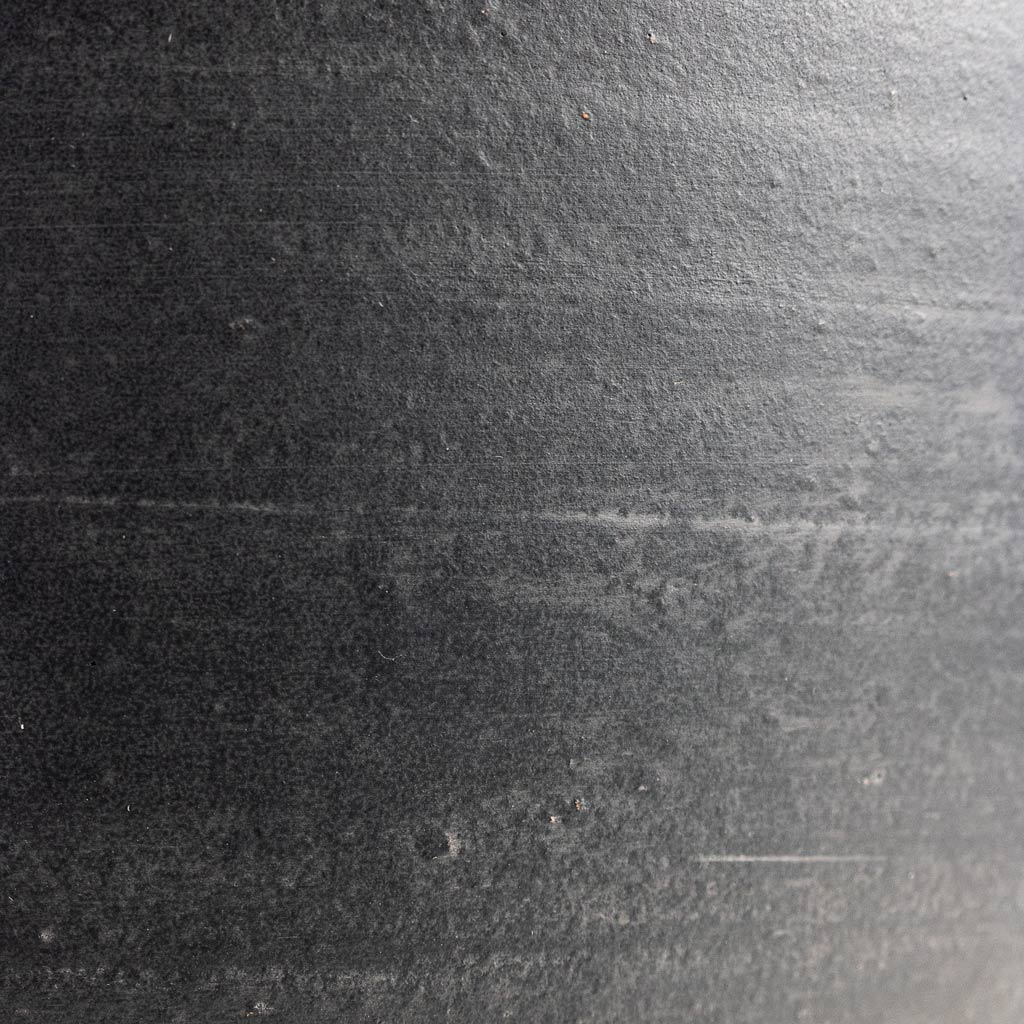 Toulouse Planter Anthracite Close Up