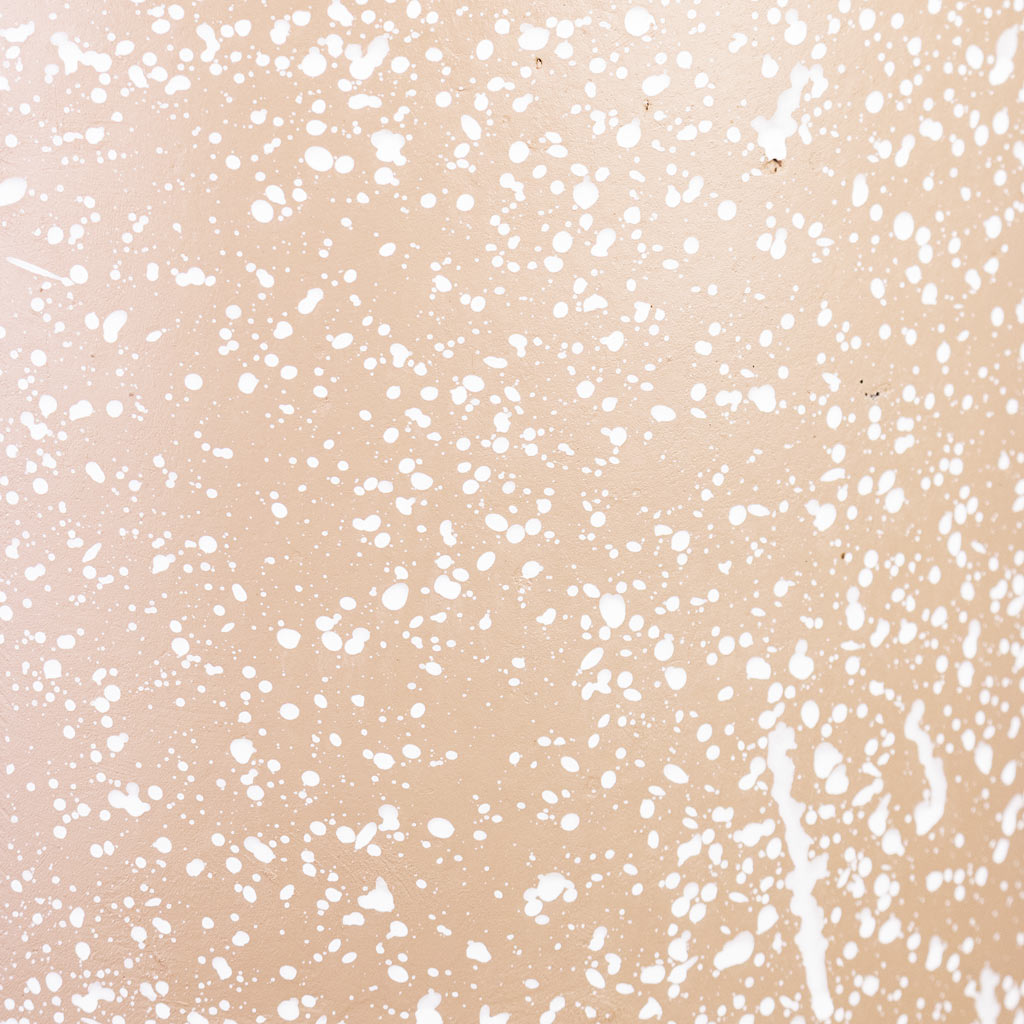 Valetta Pot with Wooden Stand Speckled Caramel 24x33cm