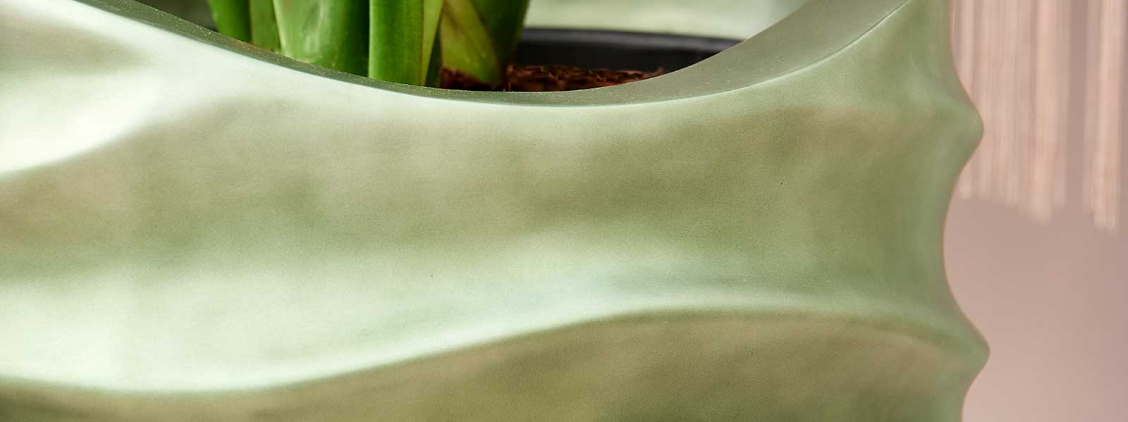 The Gradient Planter Collection