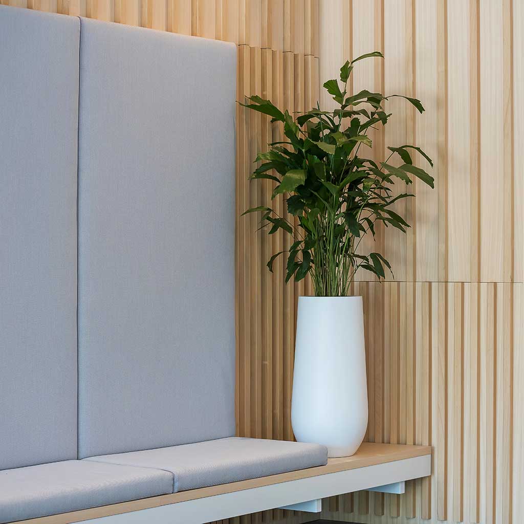 Nax Planter Essential Matte White - Office Seating