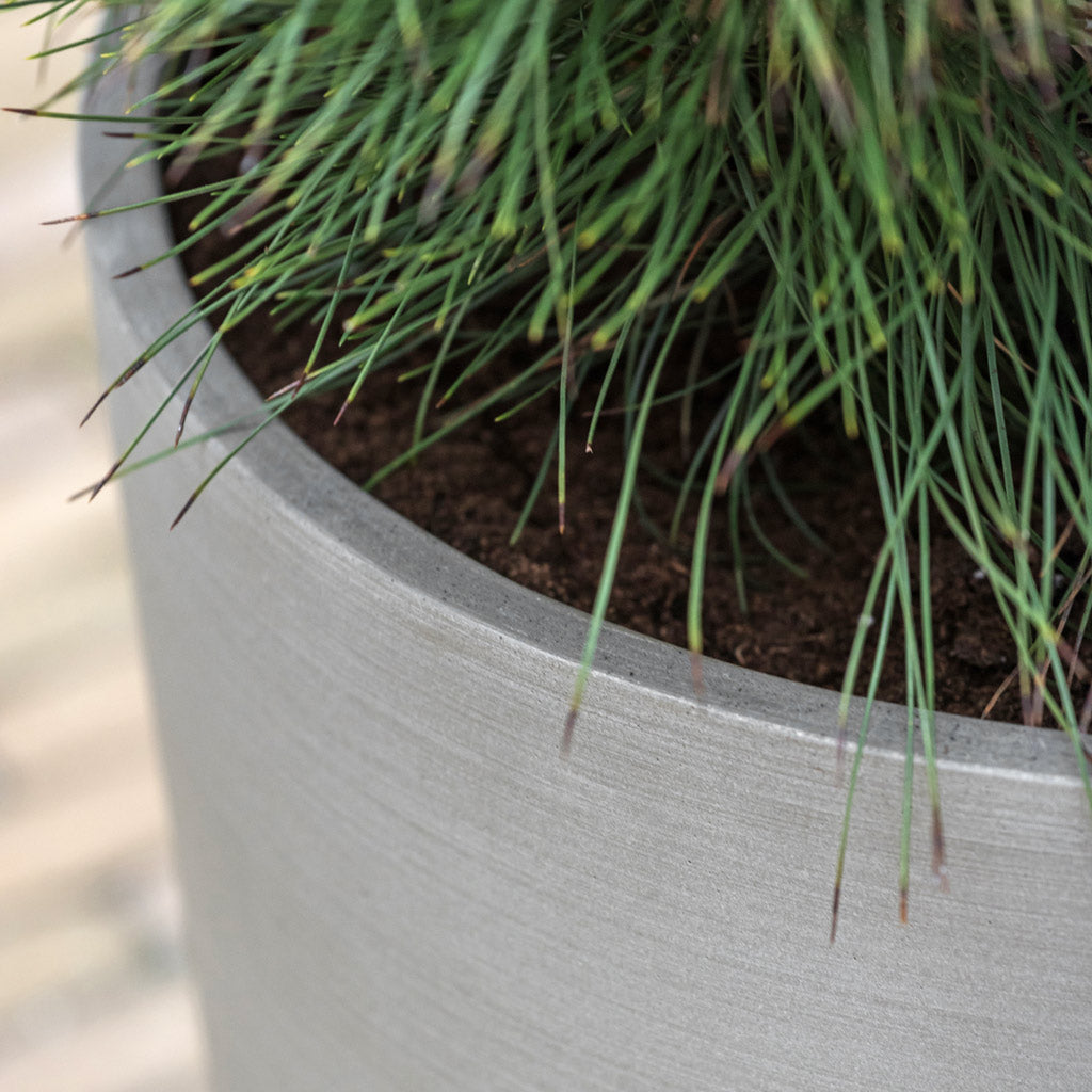 Max Refined Planter - Clouded Grey