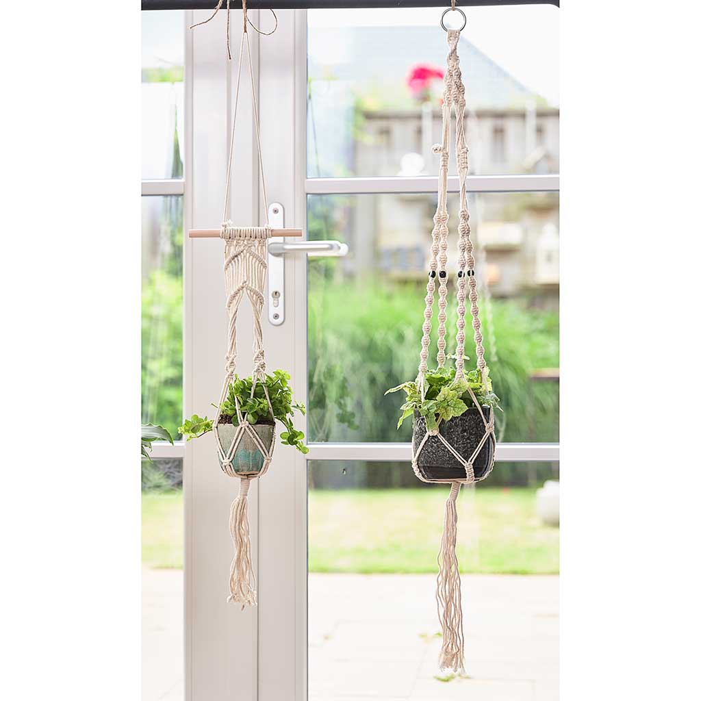 Plant Pot Macrame Hanger with Bar - Ivory - Planted