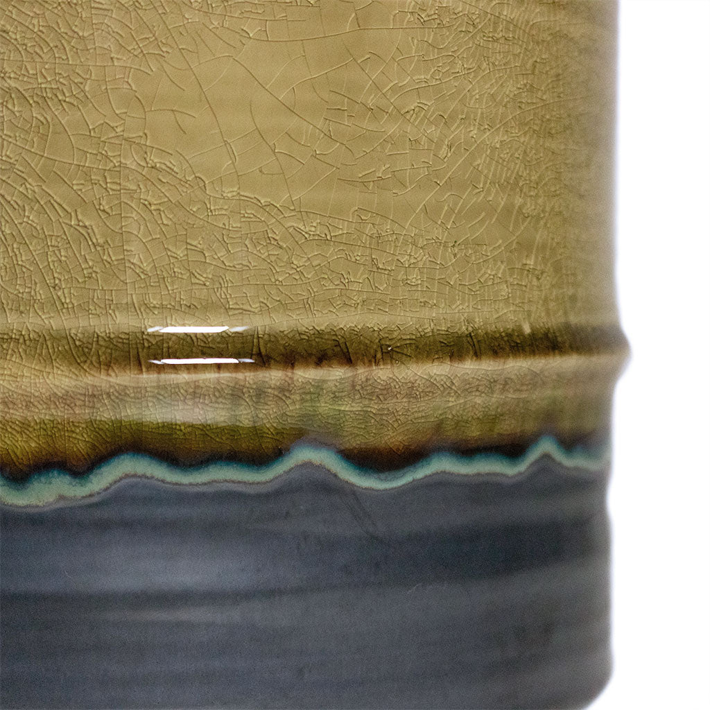 Marlijn Plant Pot - Thyme Close Up line