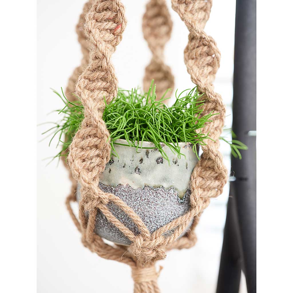 Plant Pot Jute Macrame Hanging Rope - Mara Detail