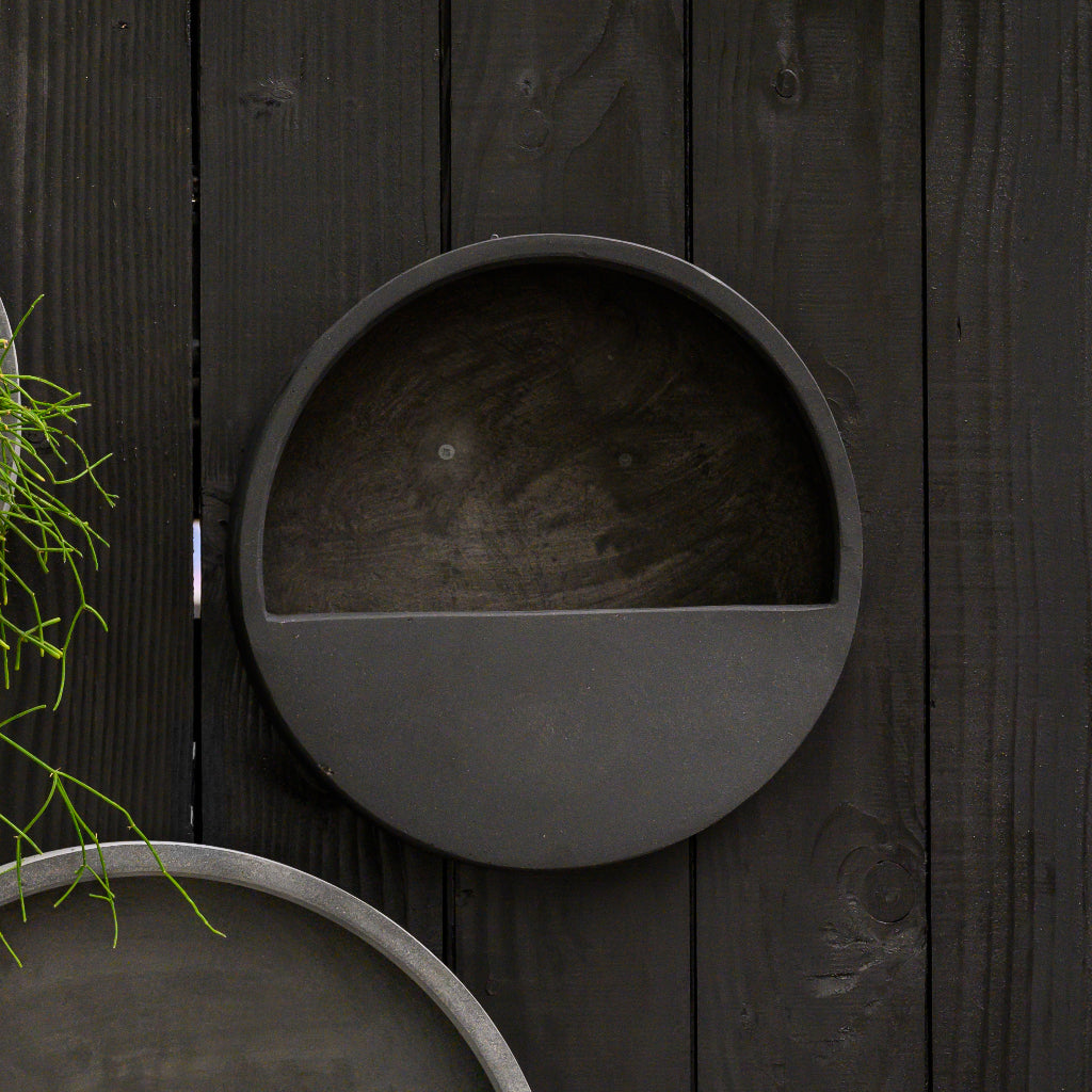 Wally Natural Wall Planter - Black on black fence